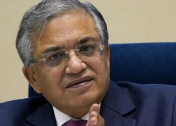 CEC ज्ञानेश कुमार से जुड़े 20 साल पुराने मामले में केरल सरकार ने विजिलेंस जांच के दिए आदेश, इंजीनियर ने किया था सुसाइड