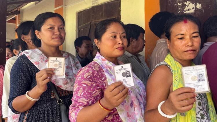 SIR पर बवाल के बीच ECI का बड़ा फैसला, 20 राज्यों में Voter List में छूटे वोटर्स जोड़े जाएंगे, जानें पूरी डिटेल्स